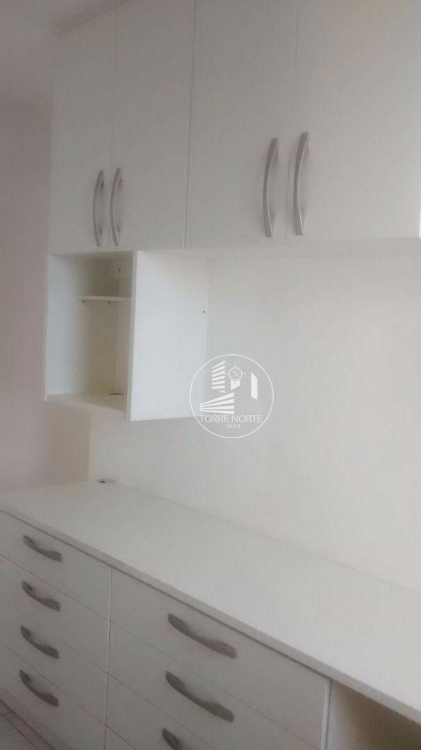 Apartamento à venda com 3 quartos, 67m² - Foto 32