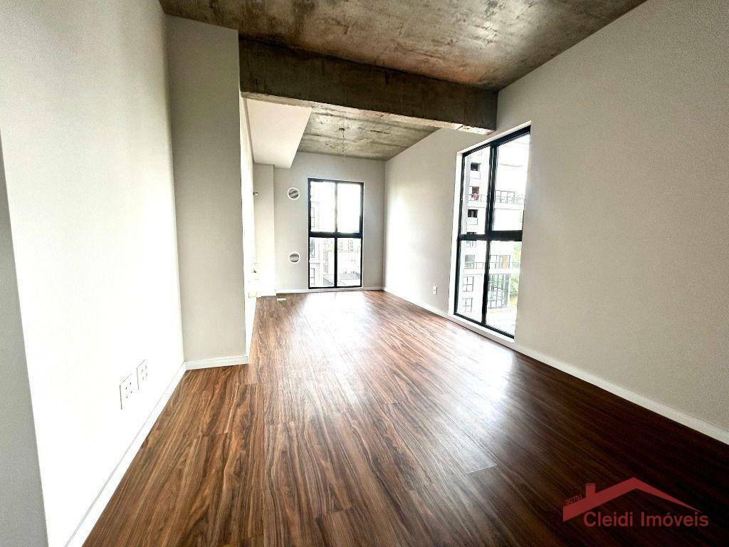 Apartamento à venda com 1 quarto, 38m² - Foto 9