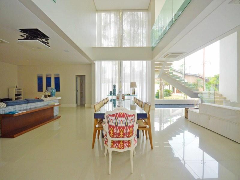 Casa à venda com 6 quartos, 900m² - Foto 4