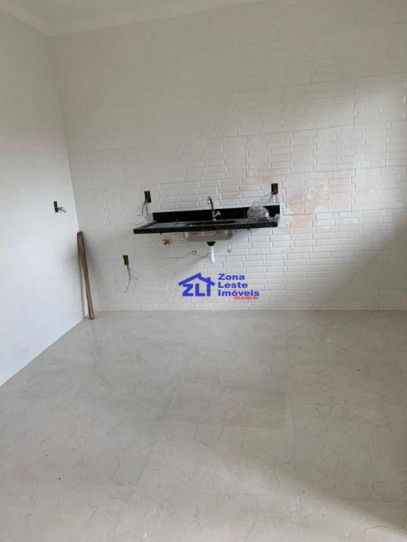 Apartamento à venda com 2 quartos, 46m² - Foto 2