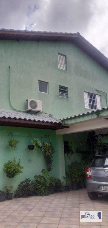 Sobrado à venda com 3 quartos, 118m² - Foto 2