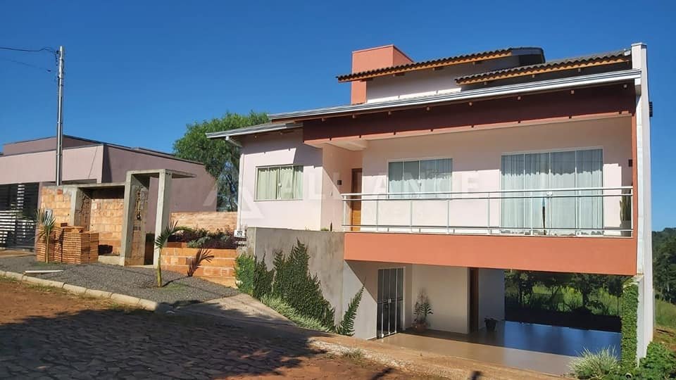 Sobrado à venda com 3 quartos, 300m² - Foto 3