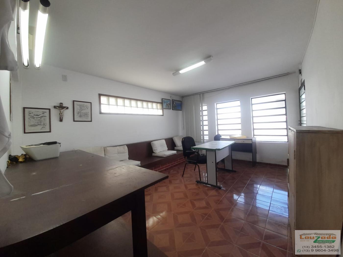 Sobrado à venda com 3 quartos, 362m² - Foto 4