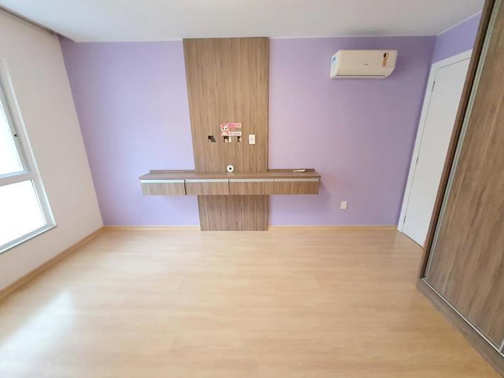 Casa à venda com 4 quartos, 233m² - Foto 22
