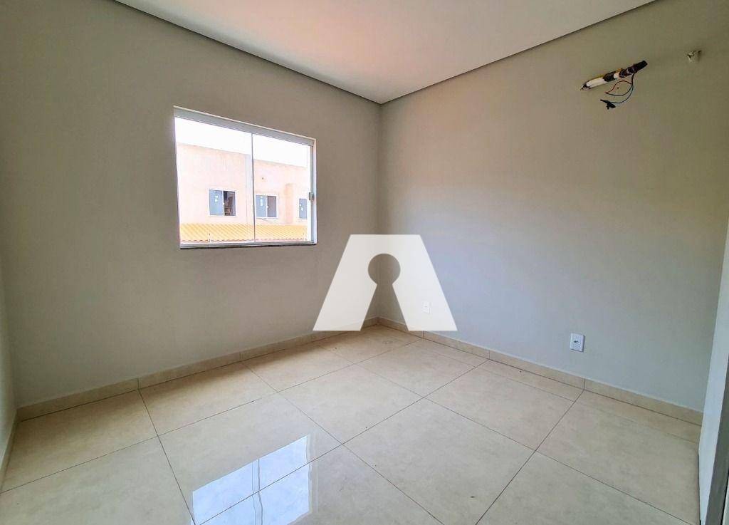 Casa de Condomínio para alugar com 3 quartos, 120m² - Foto 14