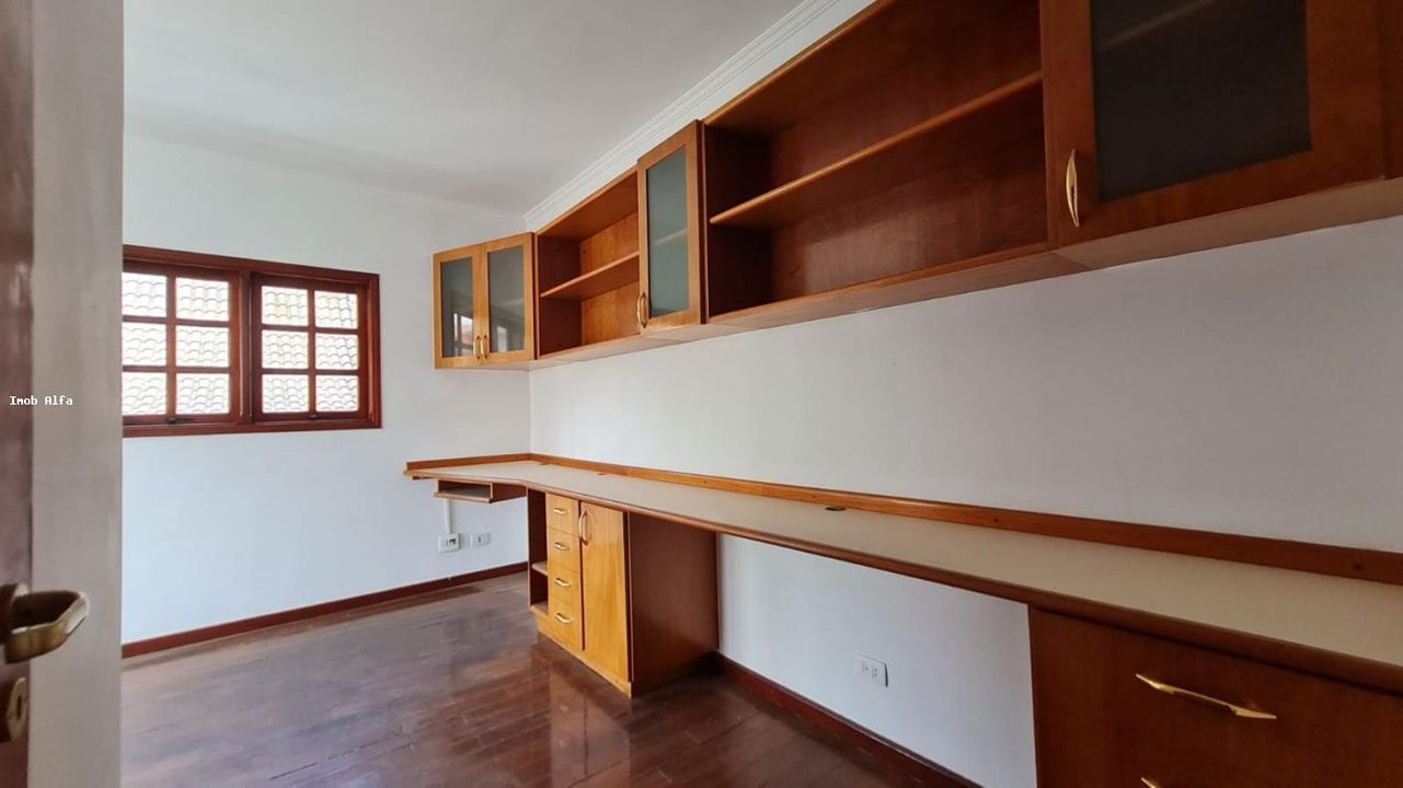 Casa de Condomínio à venda com 5 quartos, 400m² - Foto 18