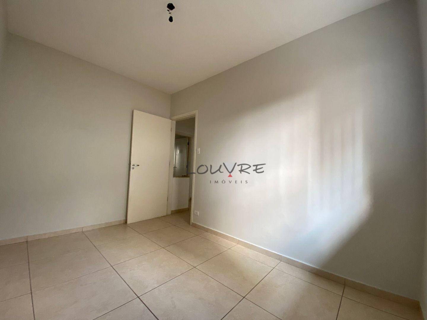 Casa para alugar com 2 quartos, 130m² - Foto 6