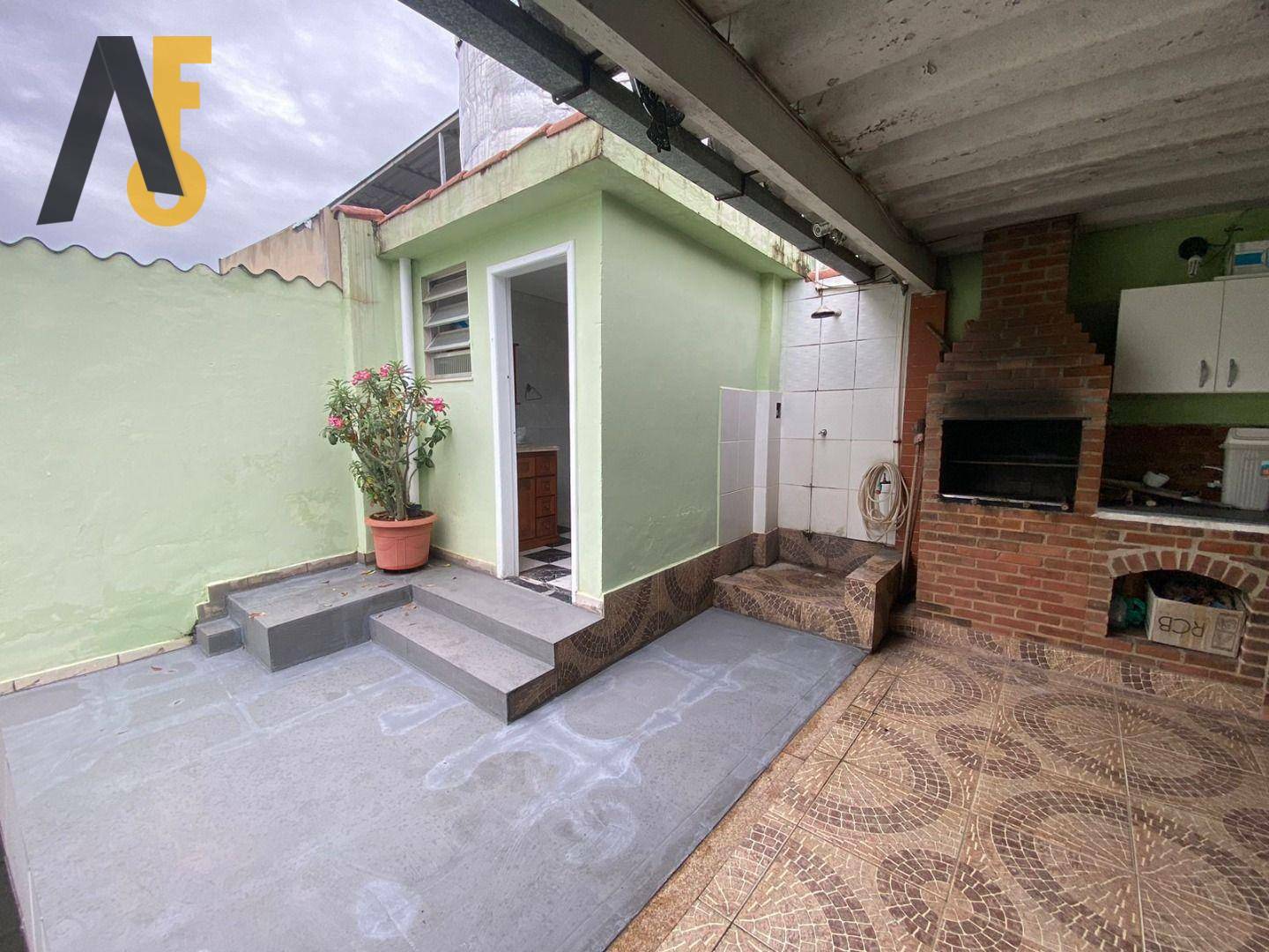 Casa de Condomínio à venda com 3 quartos, 213m² - Foto 4