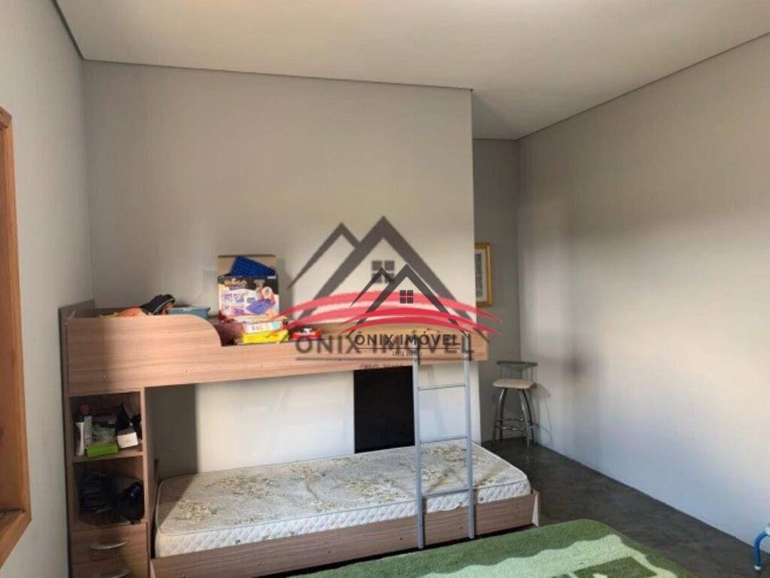 Casa de Condomínio à venda com 2 quartos, 250m² - Foto 10