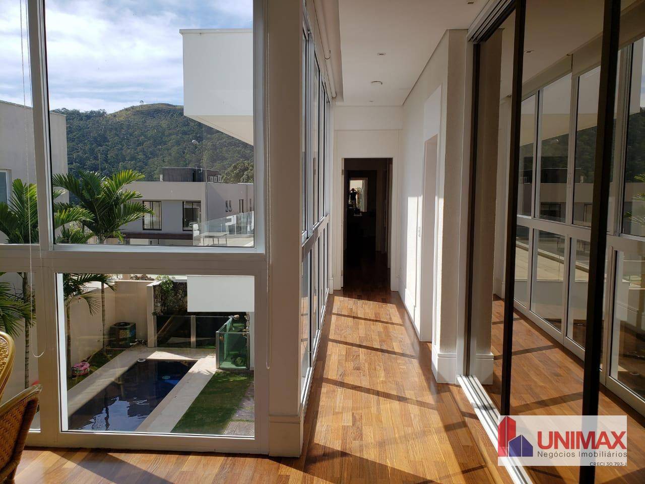 Casa de Condomínio à venda e aluguel com 4 quartos, 471m² - Foto 32