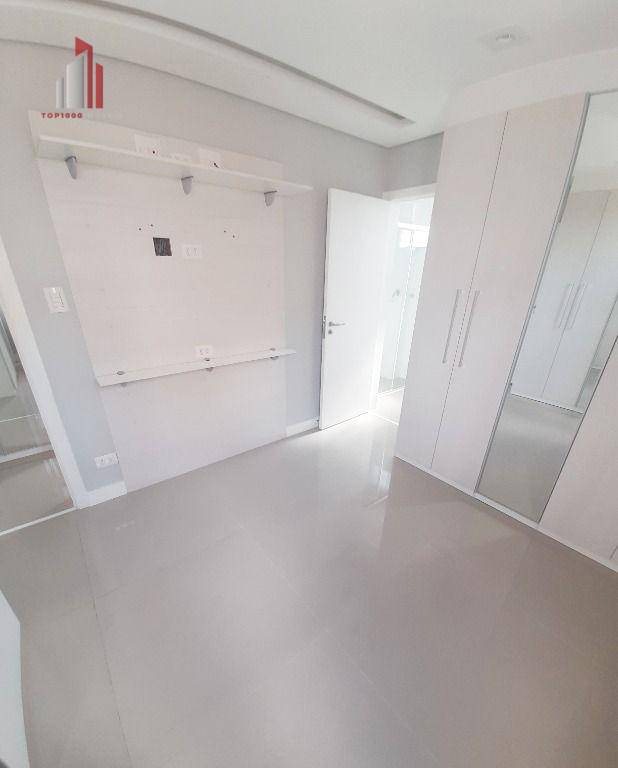 Apartamento à venda com 3 quartos, 83m² - Foto 26