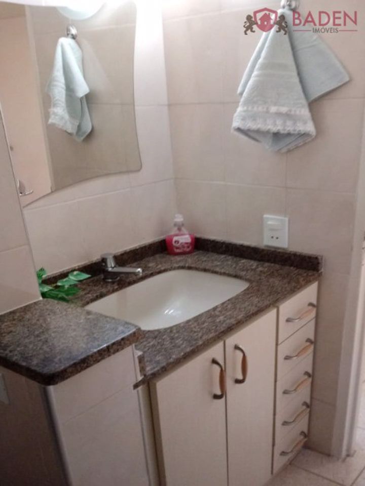 Apartamento à venda com 3 quartos, 70m² - Foto 22