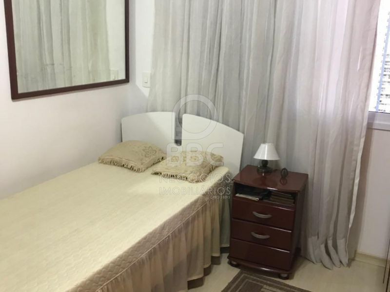 Apartamento à venda com 2 quartos, 69m² - Foto 11