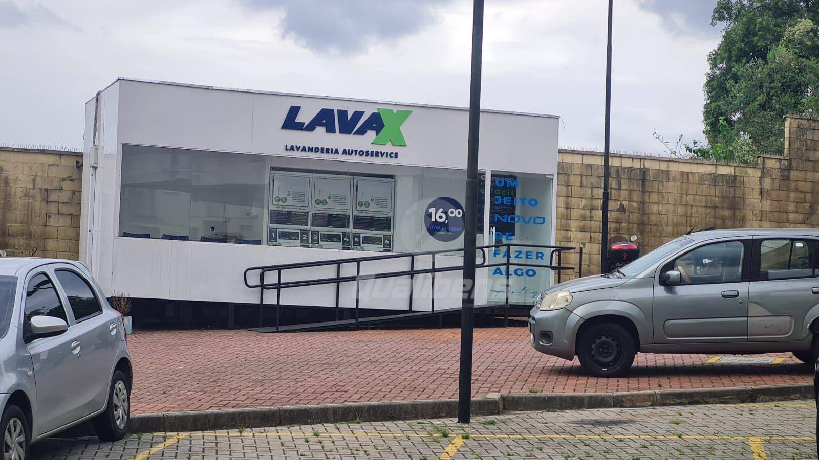 Apartamento à venda com 2 quartos, 56m² - Foto 32