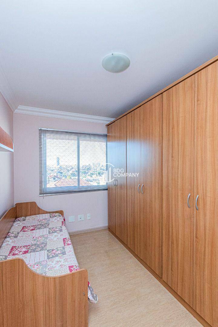 Apartamento à venda com 3 quartos, 87m² - Foto 18