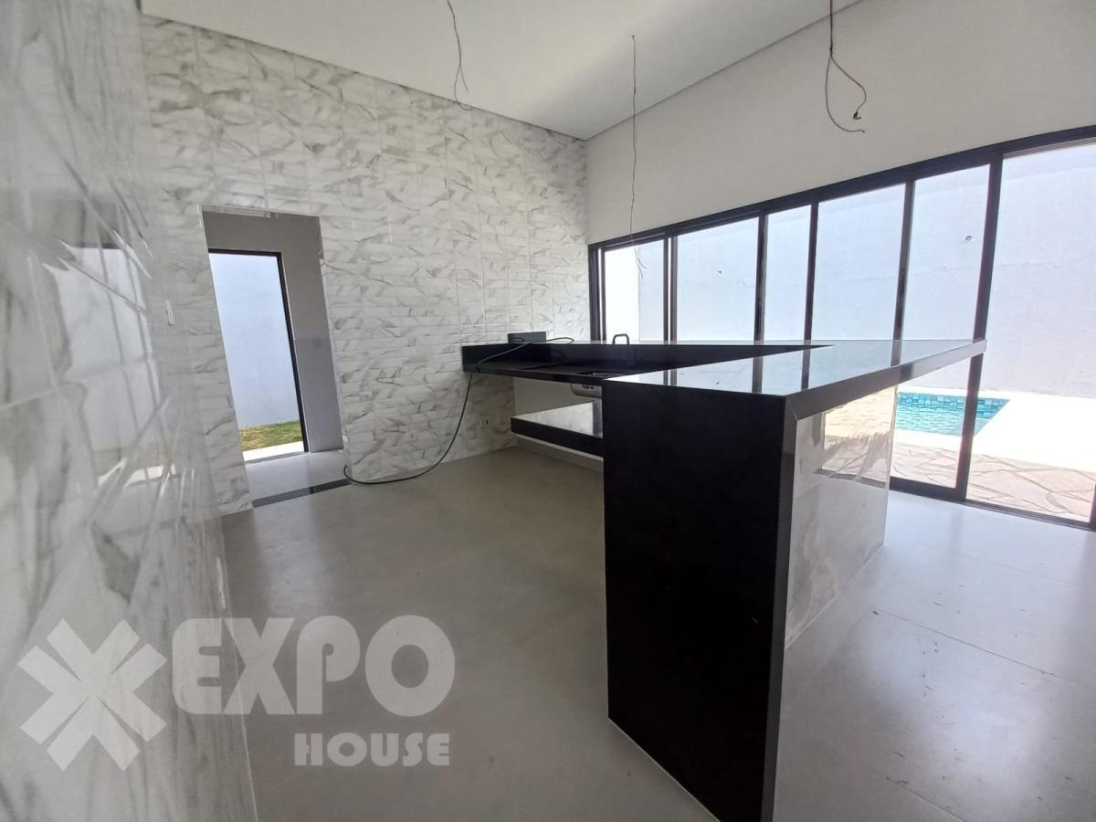 Casa de Condomínio à venda com 3 quartos, 108m² - Foto 2