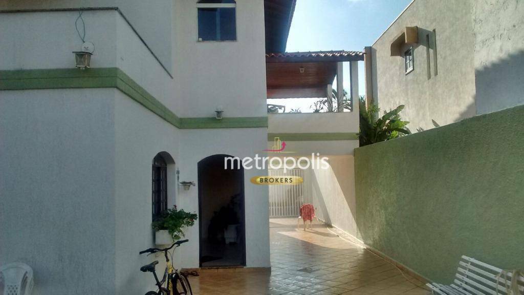 Sobrado à venda com 3 quartos, 250m² - Foto 31