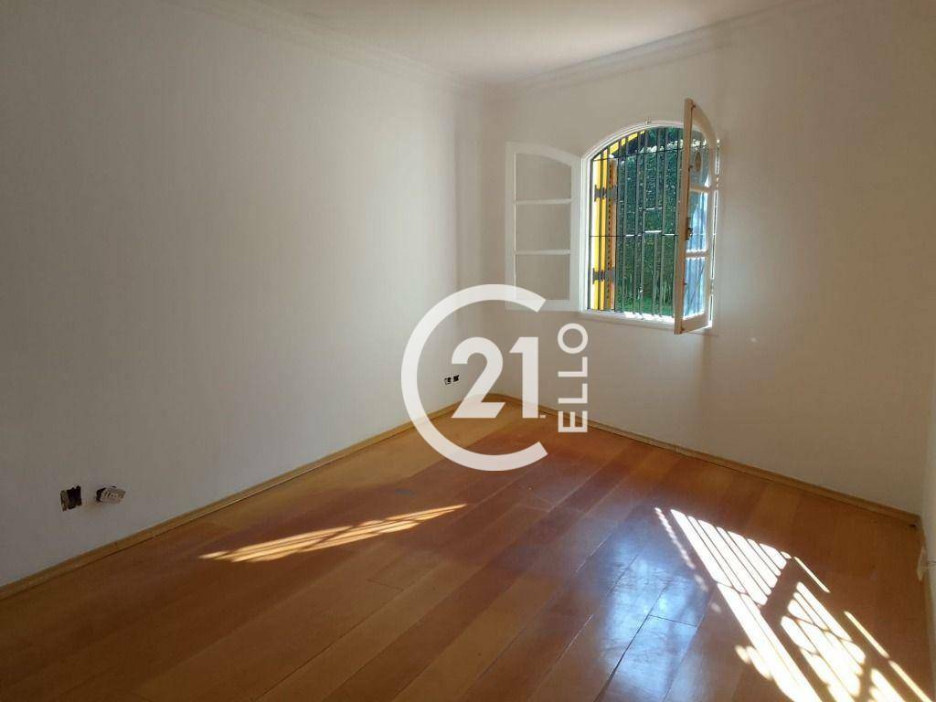 Casa à venda com 3 quartos, 349m² - Foto 16