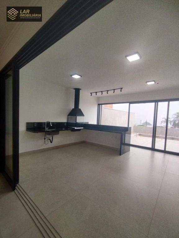 Casa de Condomínio à venda com 3 quartos, 235m² - Foto 1