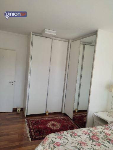 Apartamento à venda com 3 quartos, 162m² - Foto 7