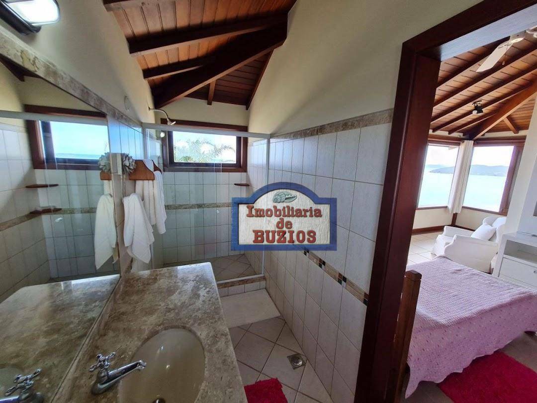 Casa para alugar com 4 quartos, 250m² - Foto 36