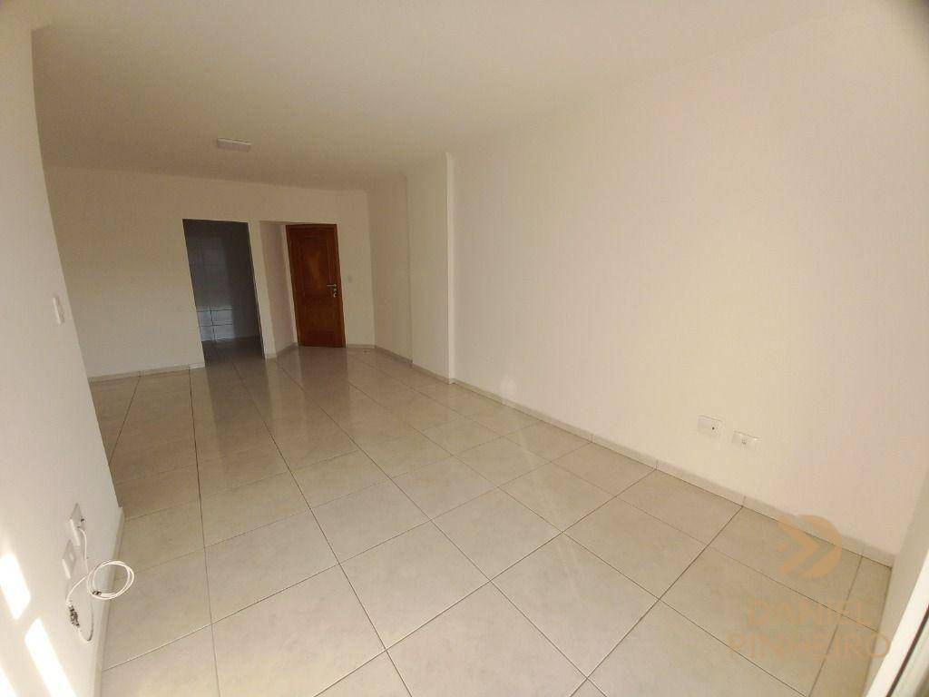 Apartamento à venda com 2 quartos, 104m² - Foto 6