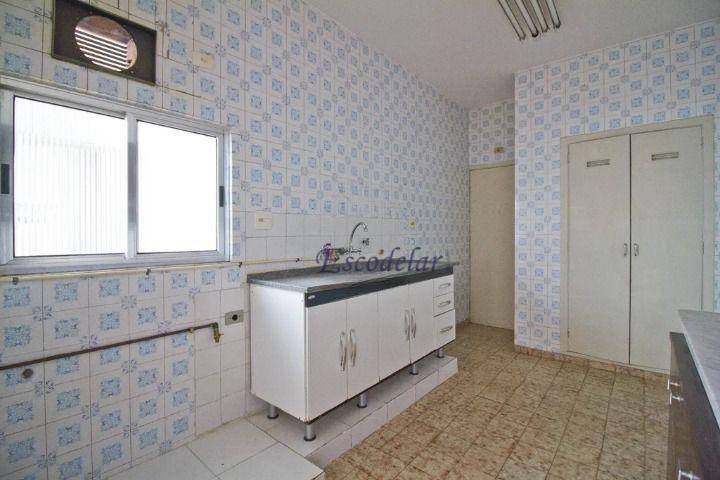 Apartamento à venda com 3 quartos, 200m² - Foto 23