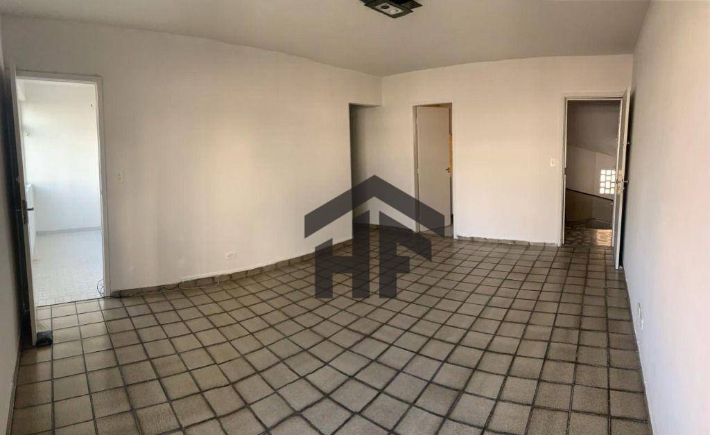 Apartamento à venda com 3 quartos, 100m² - Foto 1