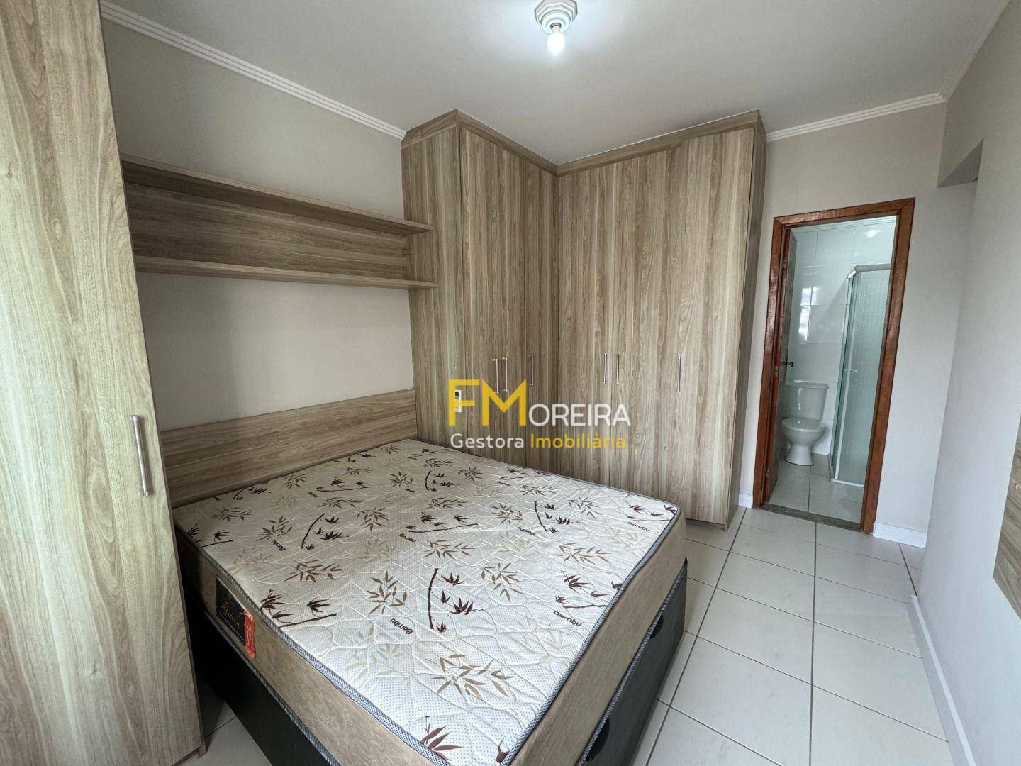 Apartamento à venda com 2 quartos, 66m² - Foto 15