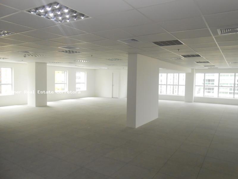 Conjunto Comercial-Sala à venda com 1 quarto, 252m² - Foto 31