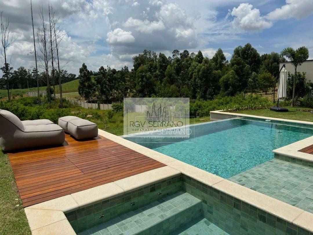 Casa de Condomínio à venda com 4 quartos, 480m² - Foto 2