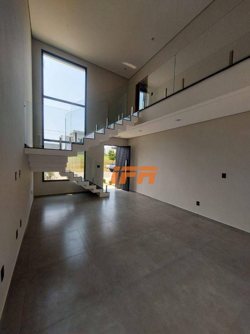 Sobrado à venda com 3 quartos, 207m² - Foto 4