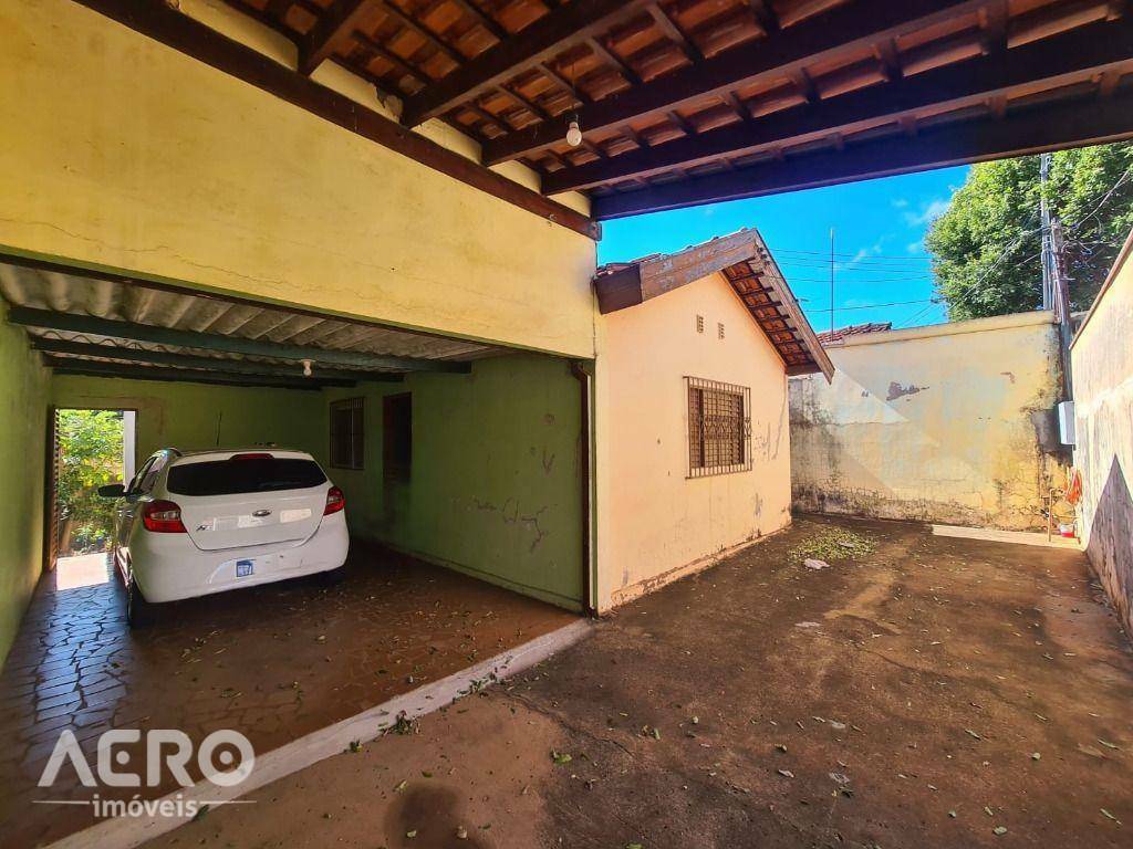 Casa à venda com 2 quartos, 118m² - Foto 2