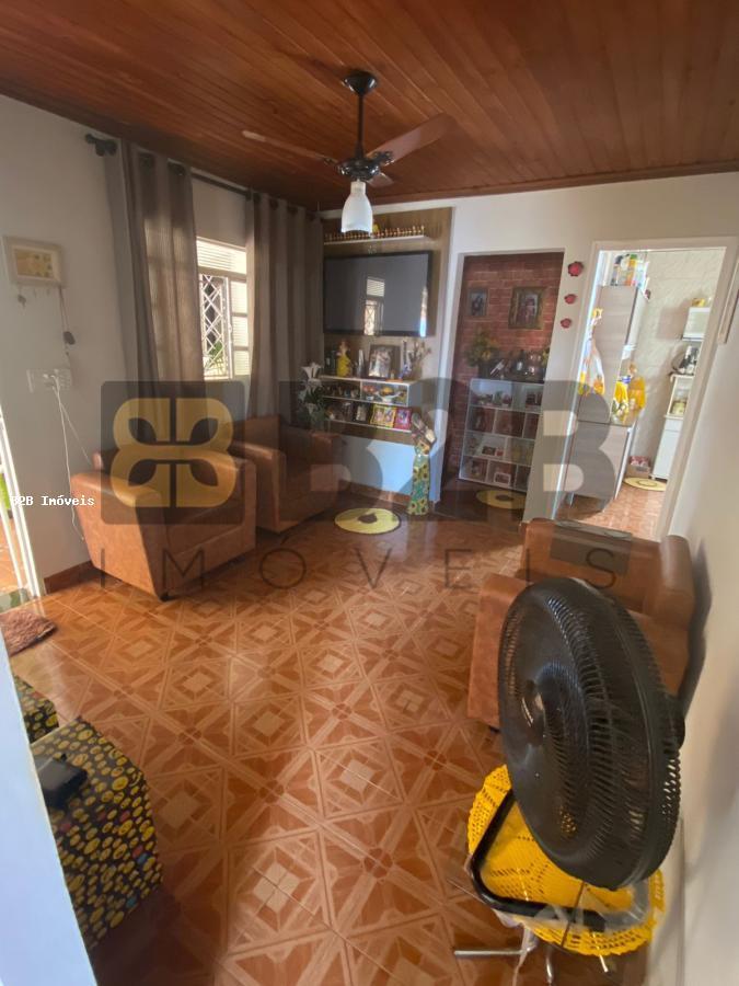 Casa à venda com 3 quartos, 41m² - Foto 5