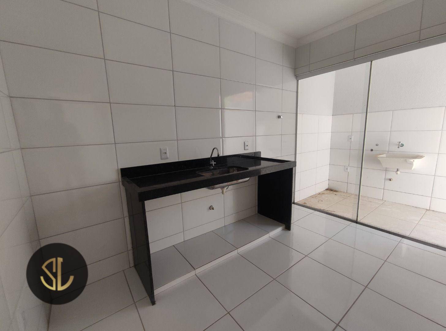 Casa à venda com 2 quartos, 65m² - Foto 7