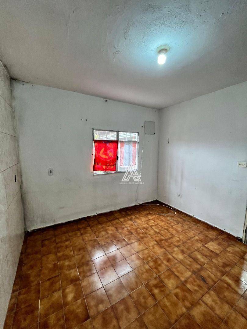 Casa para alugar com 3 quartos, 70m² - Foto 72