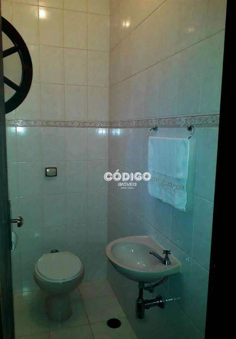 Sobrado à venda com 4 quartos, 260m² - Foto 5