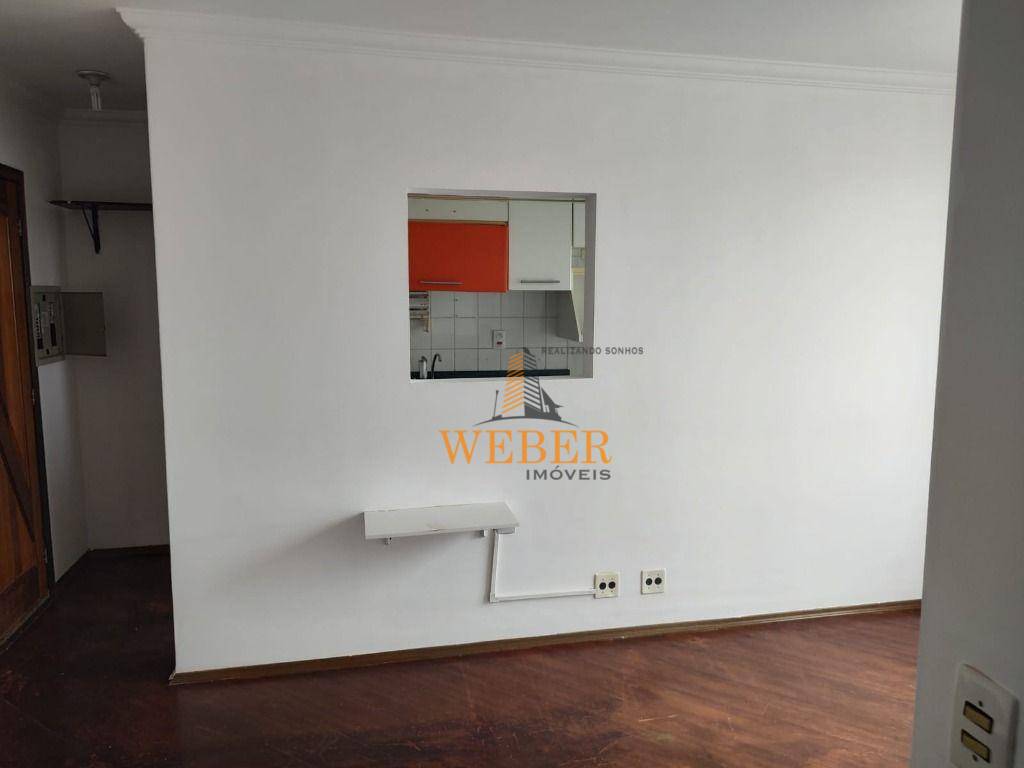 Apartamento à venda com 2 quartos, 61m² - Foto 7