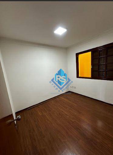 Sobrado à venda e aluguel com 7 quartos, 380m² - Foto 21