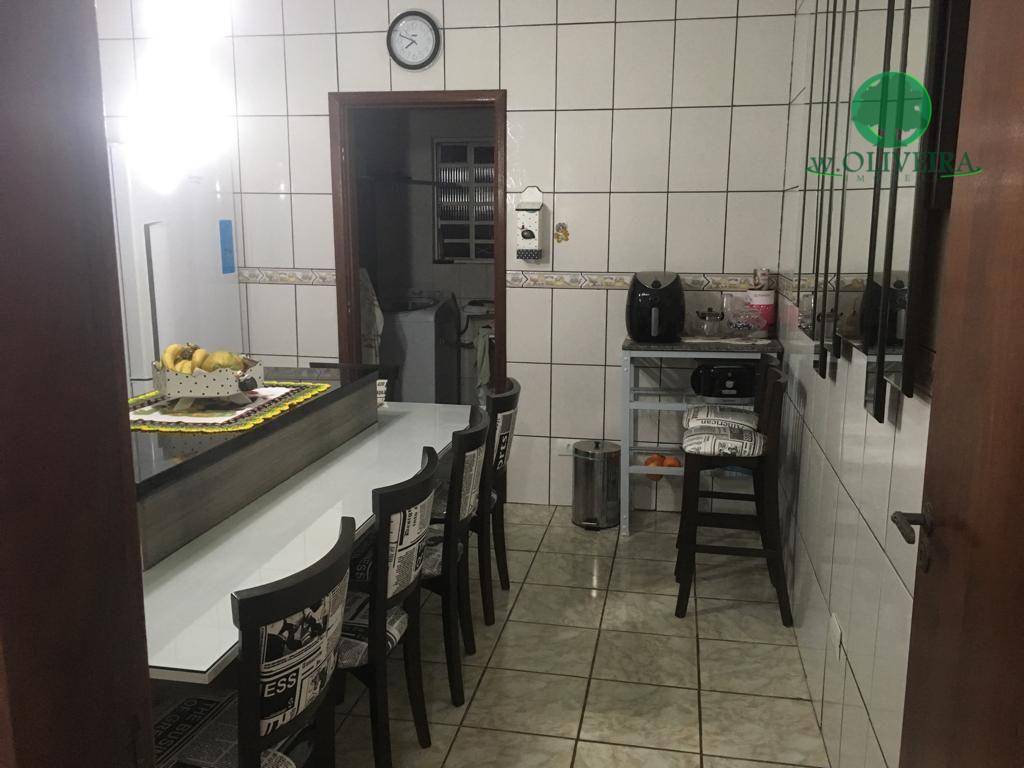 Sobrado à venda com 3 quartos, 168m² - Foto 5