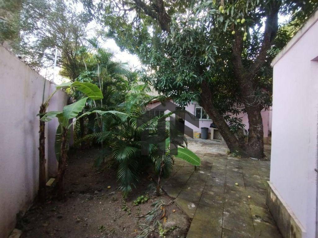 Casa para alugar com 3 quartos, 159m² - Foto 5