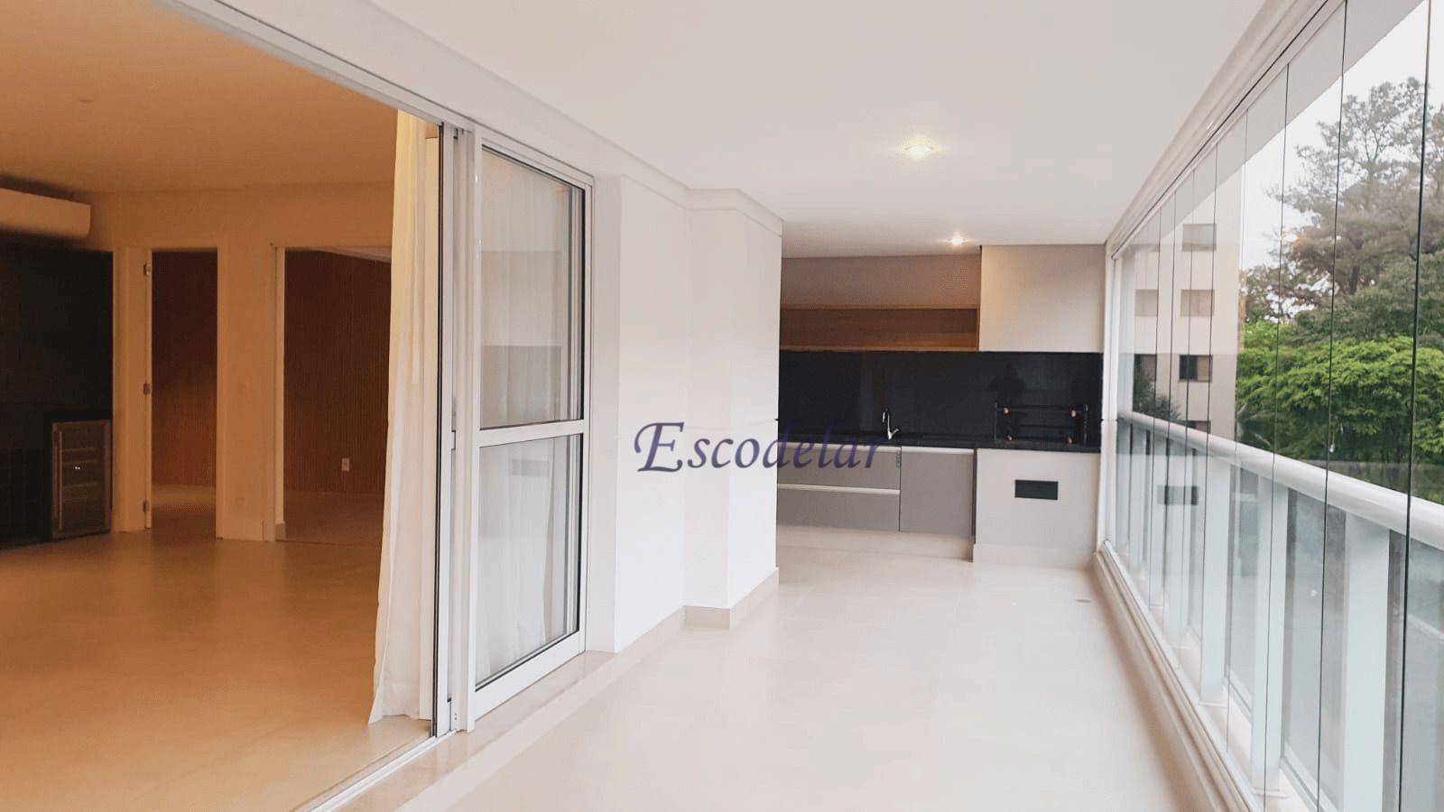 Apartamento para alugar com 3 quartos, 235m² - Foto 3