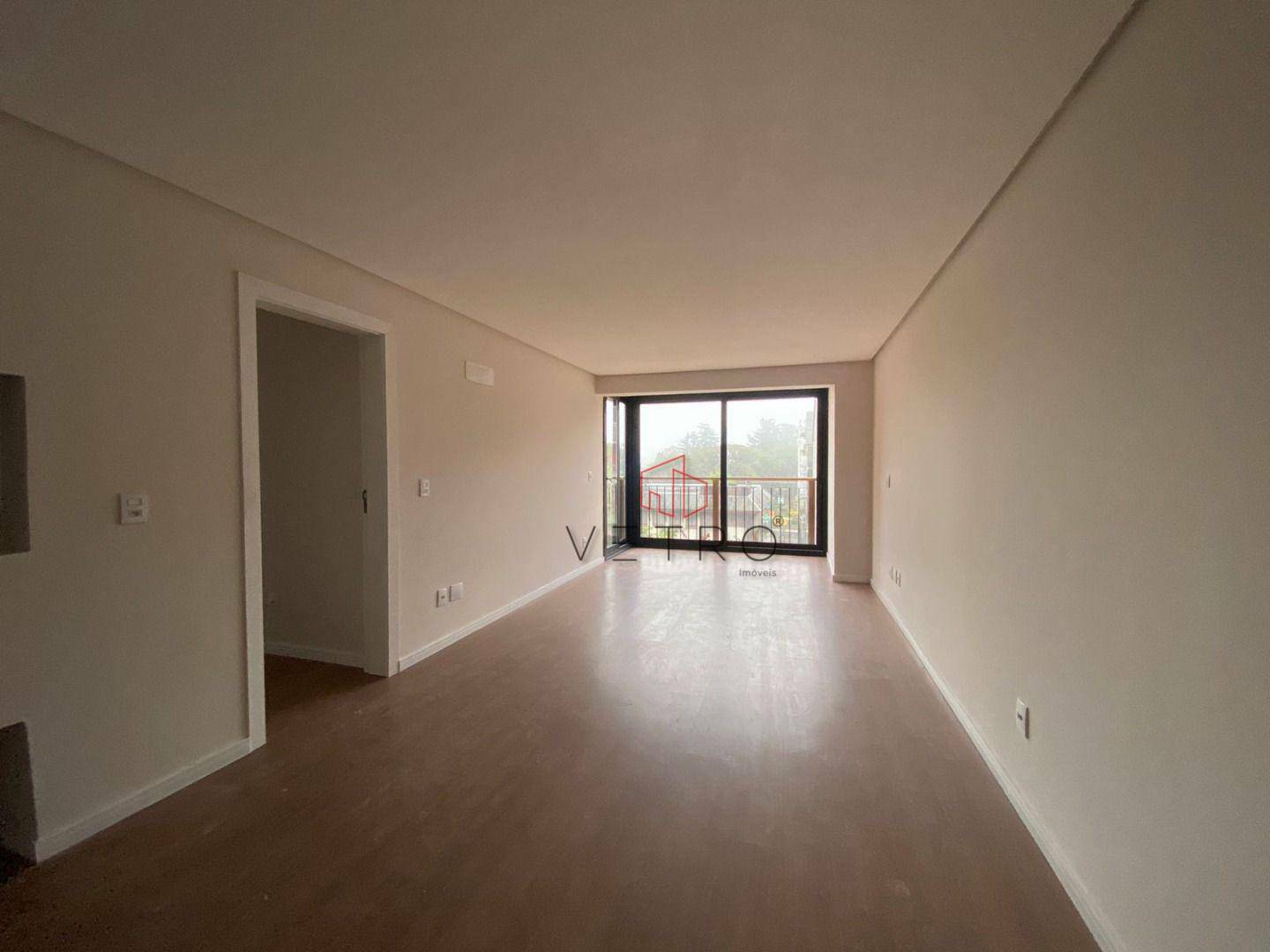 Apartamento à venda com 2 quartos, 79m² - Foto 1