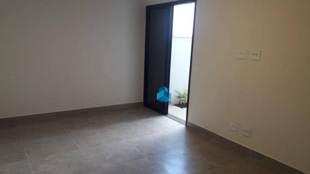 Casa à venda com 3 quartos, 105m² - Foto 17