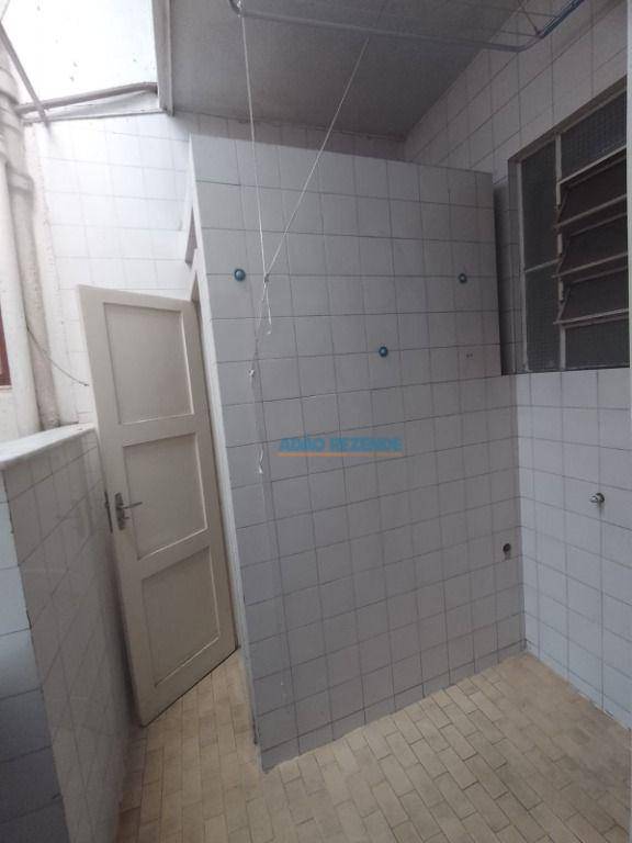 Apartamento à venda com 2 quartos, 52m² - Foto 11