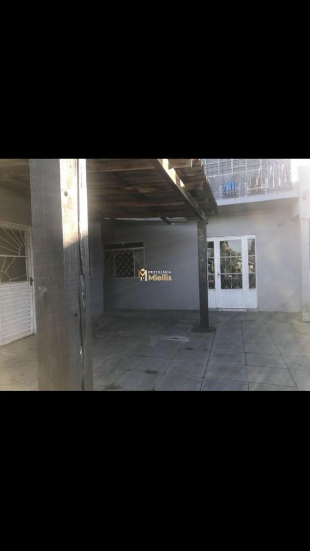 Casa à venda com 5 quartos, 300m² - Foto 3