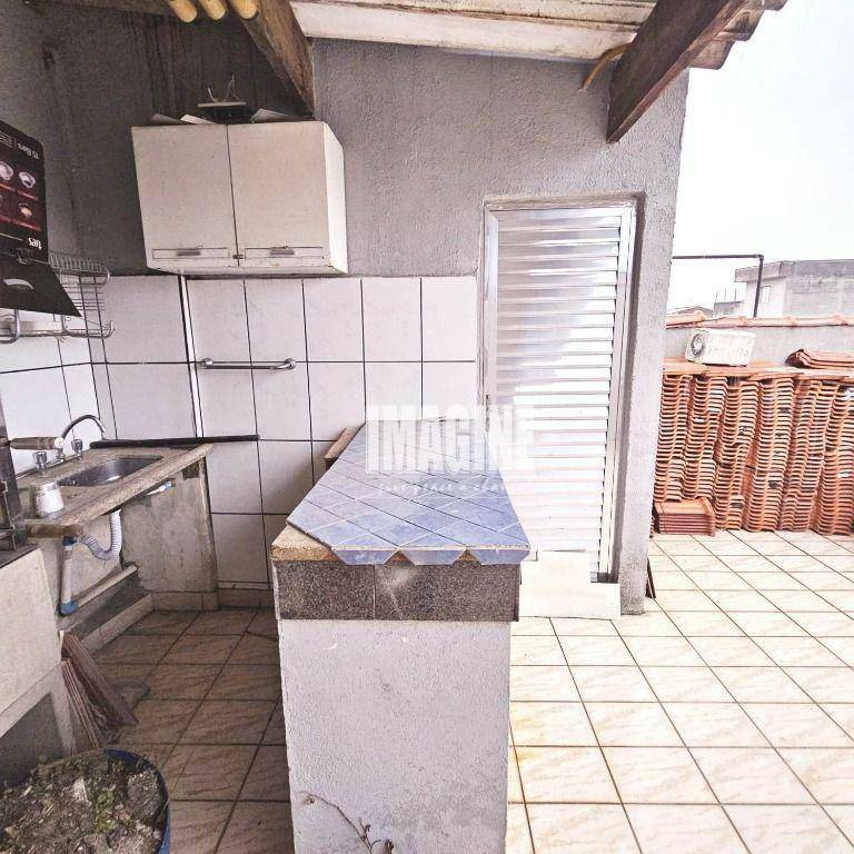 Sobrado à venda com 2 quartos, 202m² - Foto 24