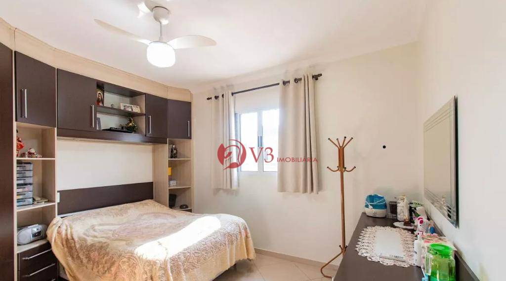 Sobrado à venda com 3 quartos, 210m² - Foto 13