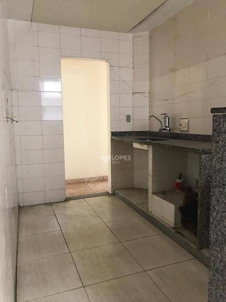 Apartamento à venda com 3 quartos, 80m² - Foto 9