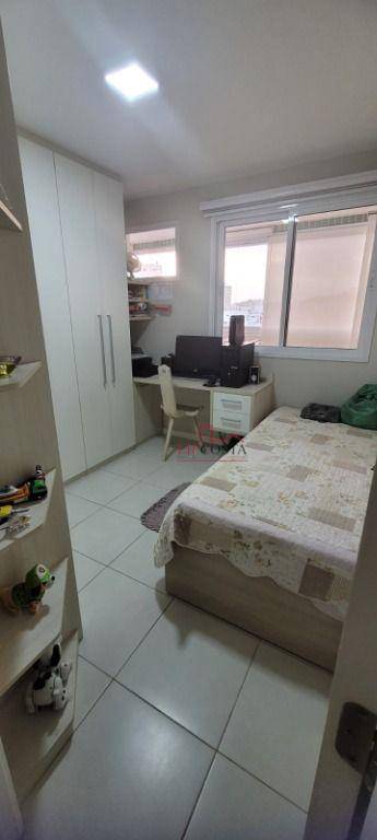 Apartamento à venda com 2 quartos, 82m² - Foto 20